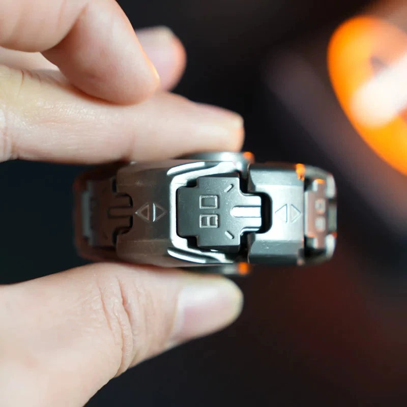 MECHA fidget spinner side profile — thickness and centre button