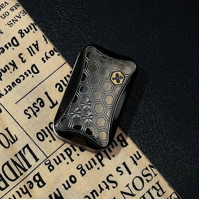 Honeycomb infinite slider in blackened stainless steel