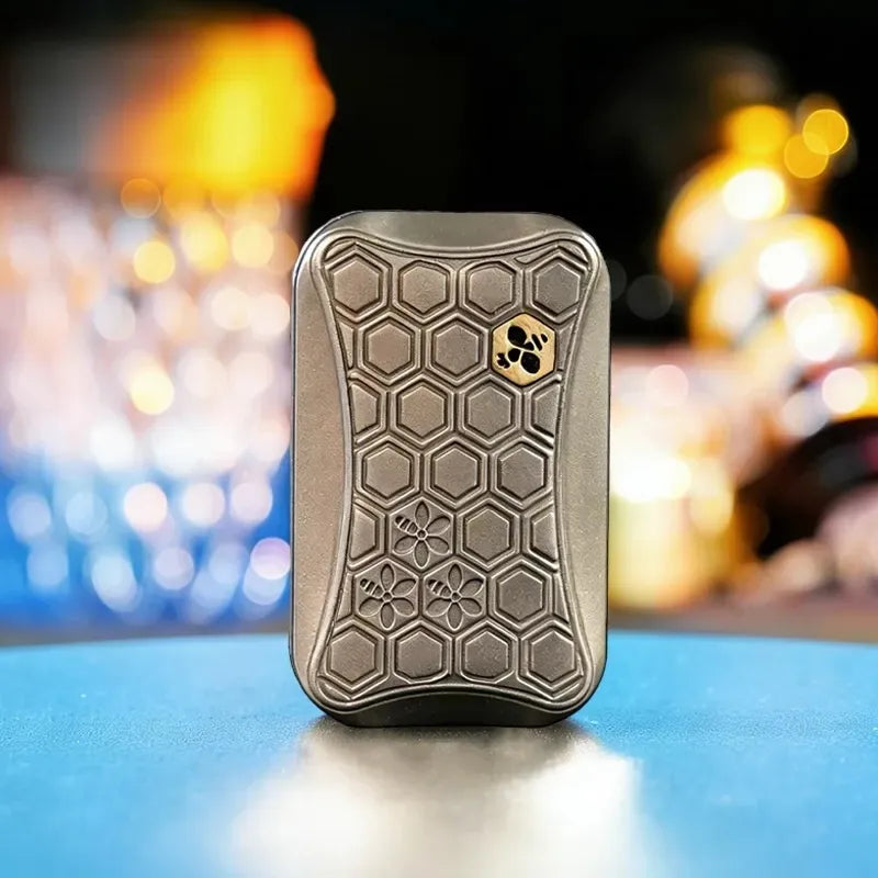 Honeycomb infinite slider in sandblasted sand stainless steel