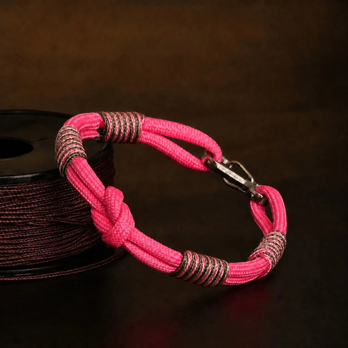 Hand-Braided Paracord Bracelet Slim
