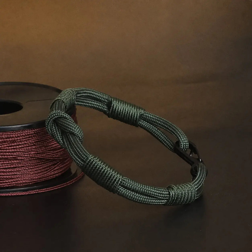 Hand-Braided Paracord Bracelet Slim