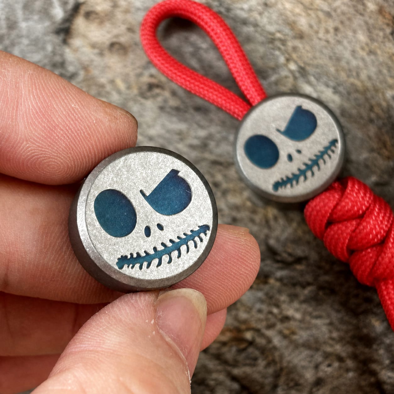 EDCForce Titanium Lanyard Bead Type E Emoji Serious
