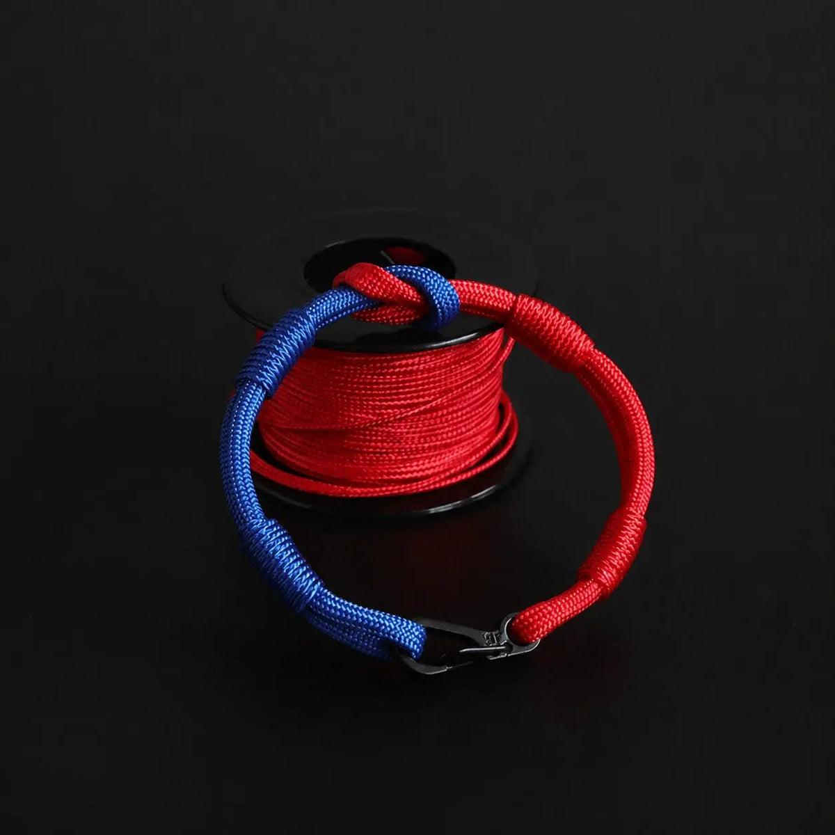 Hand-Braided Paracord Bracelet Slim