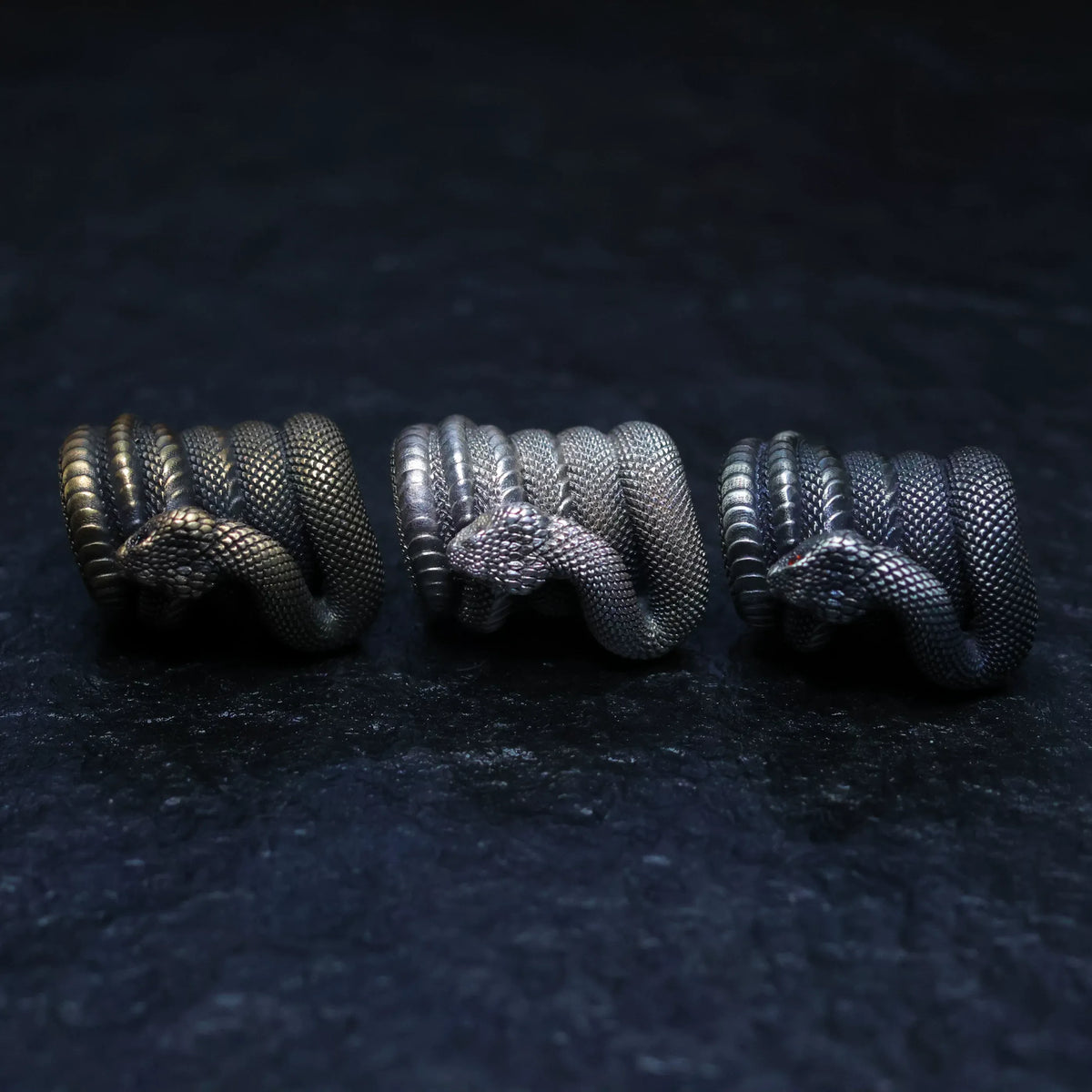 Coiled Snake Lanyard Bead