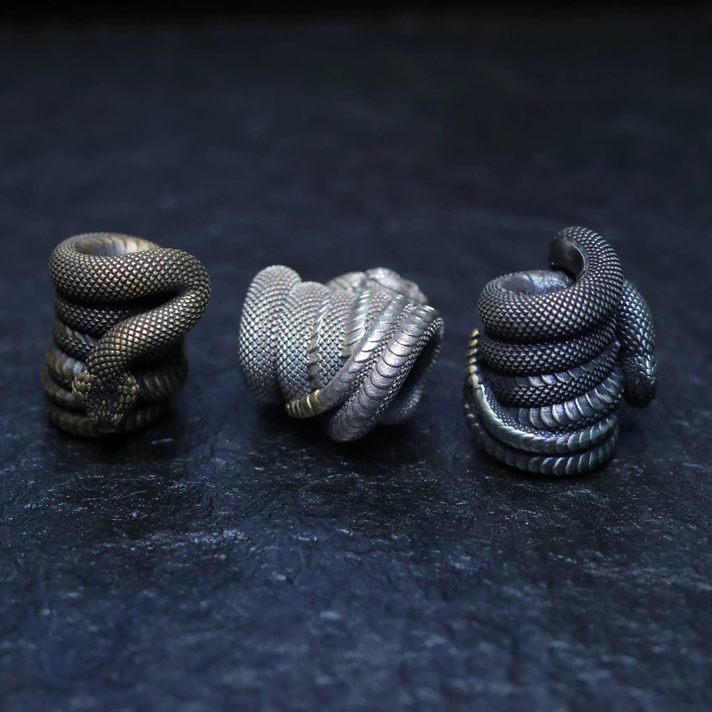 Coiled Snake Lanyard Bead