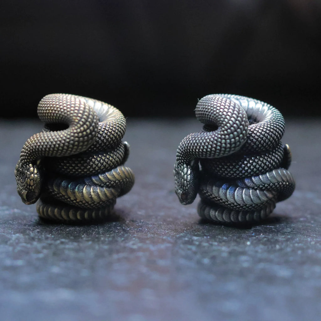 Coiled Snake Lanyard Bead