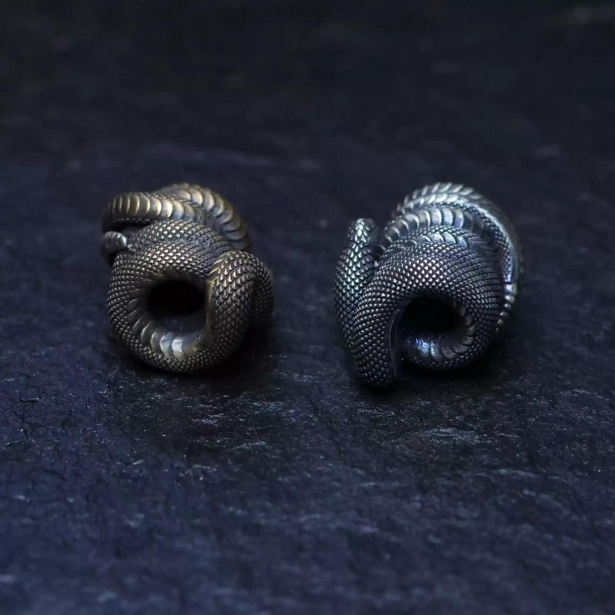 Coiled Snake Lanyard Bead