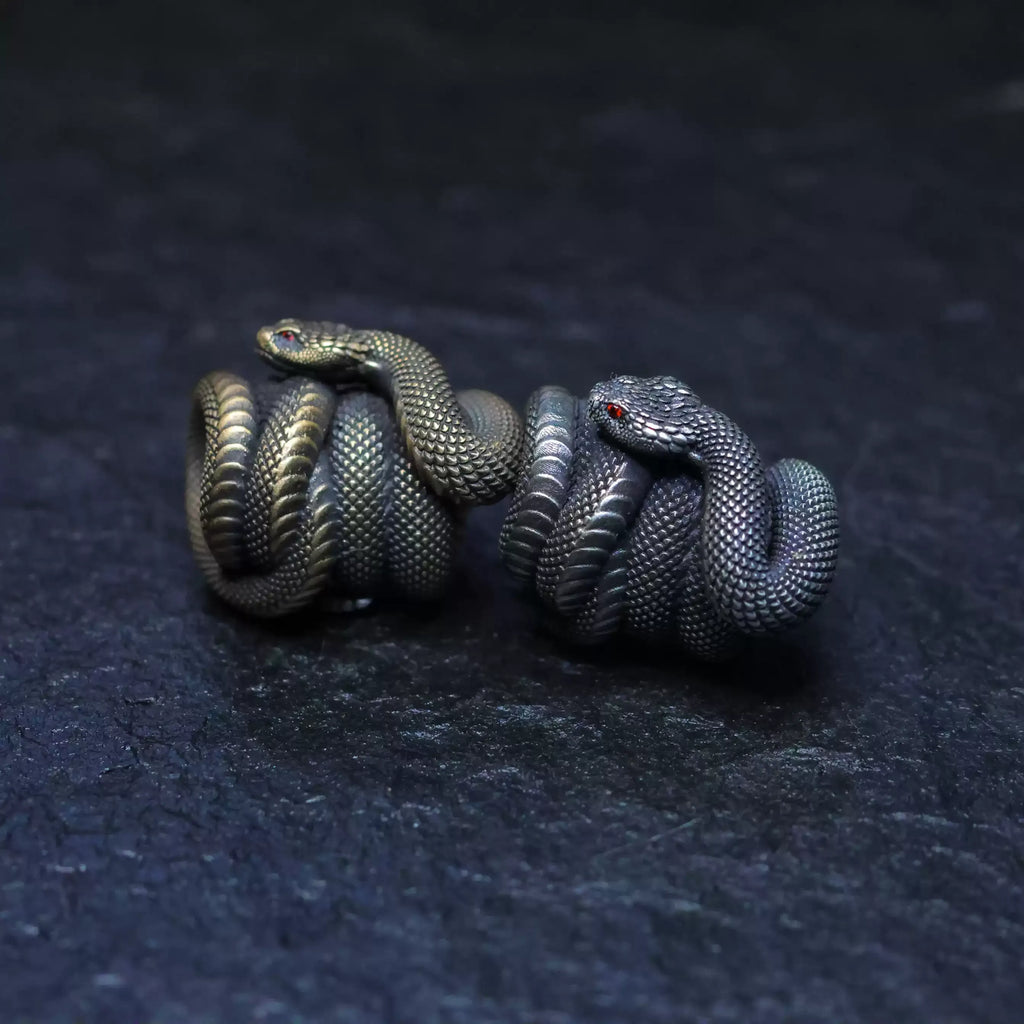 Coiled Snake Lanyard Bead