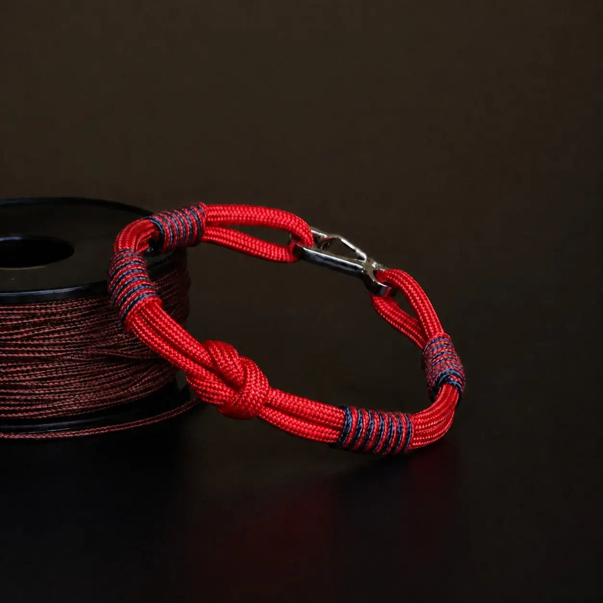 Hand-Braided Paracord Bracelet Slim