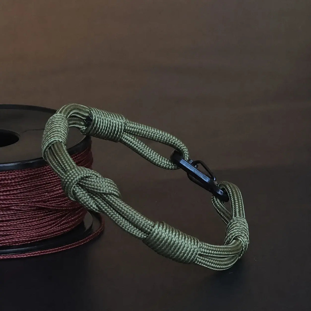 Hand-Braided Paracord Bracelet Slim